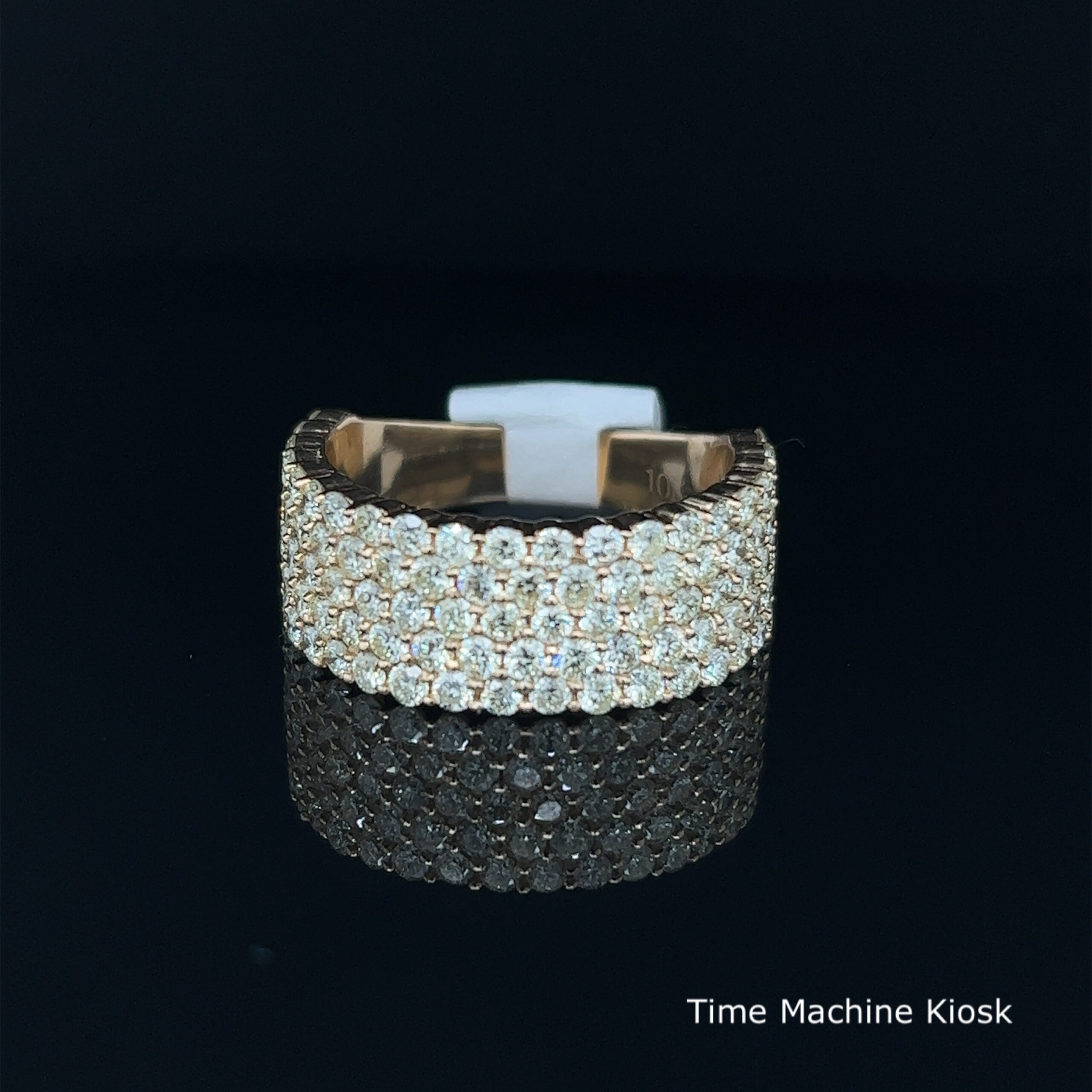 10kt Yellow Gold Ring with Natural Diamonds