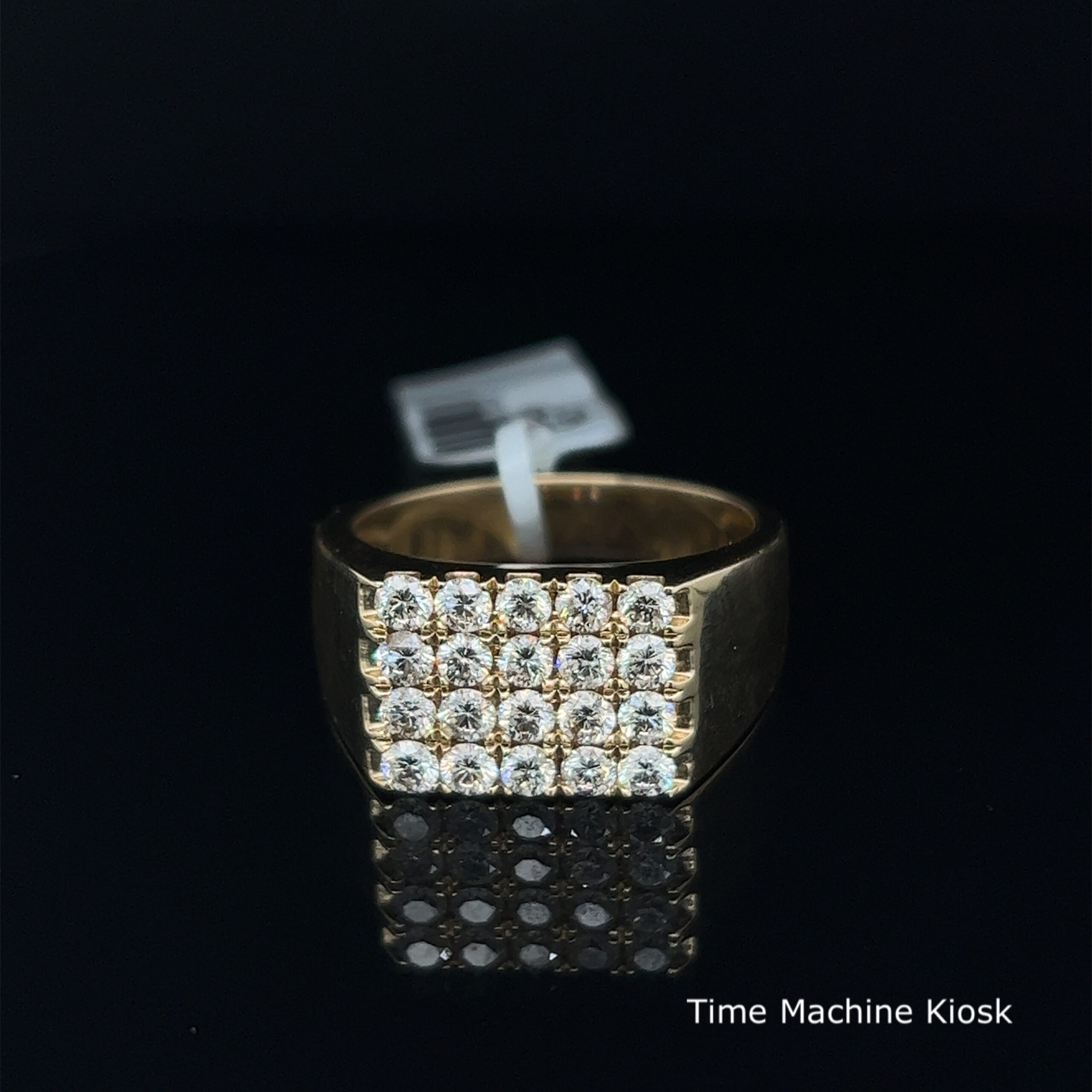 10kt Yellow Gold Ring with Natural Diamonds